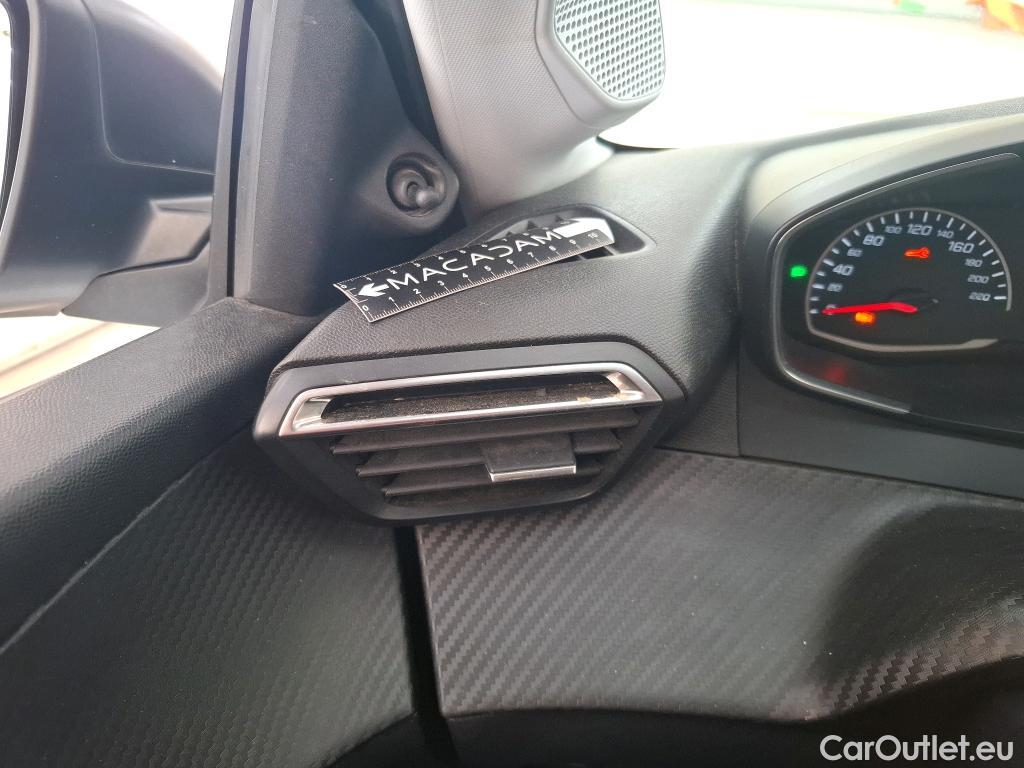  Peugeot  208  Premium 1.5 HDi 100CV BVM6 E6d #42