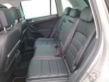  Volkswagen  Tiguan VOLKSWAGEN  / 2016 / 5P / SUV 2.0 TDI 150 DSG7 Carat Exclusive / AFFICHEUR TETE HAUTE HS
 #9
