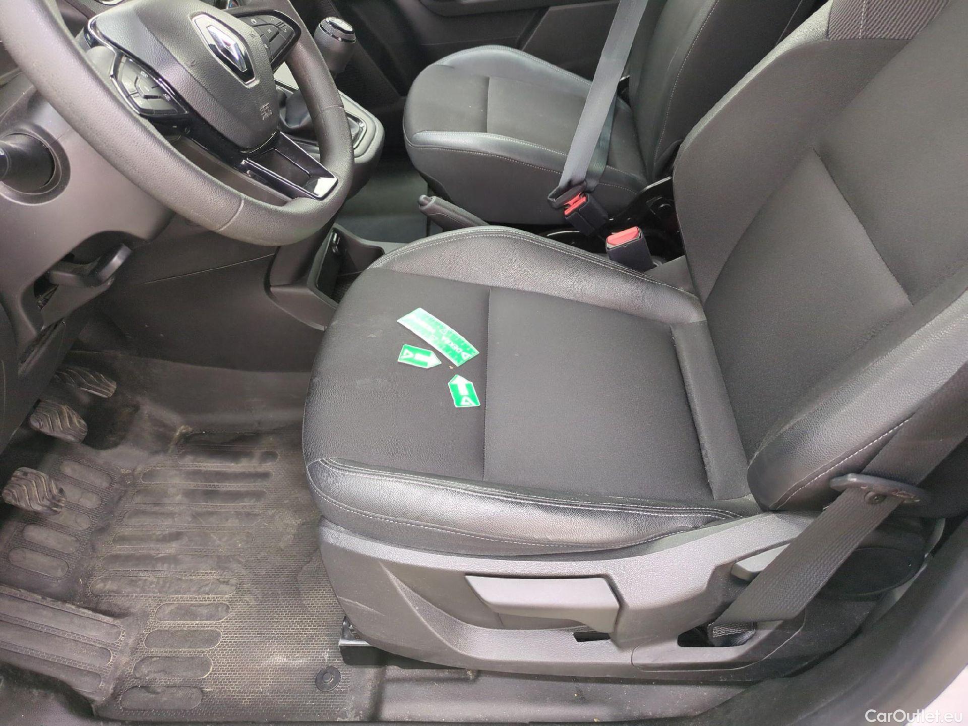  Renault  Kangoo RENAULT  / 2021 / 4P / Fourgonnette GD CONFORT - BLUE DCI 95 #4