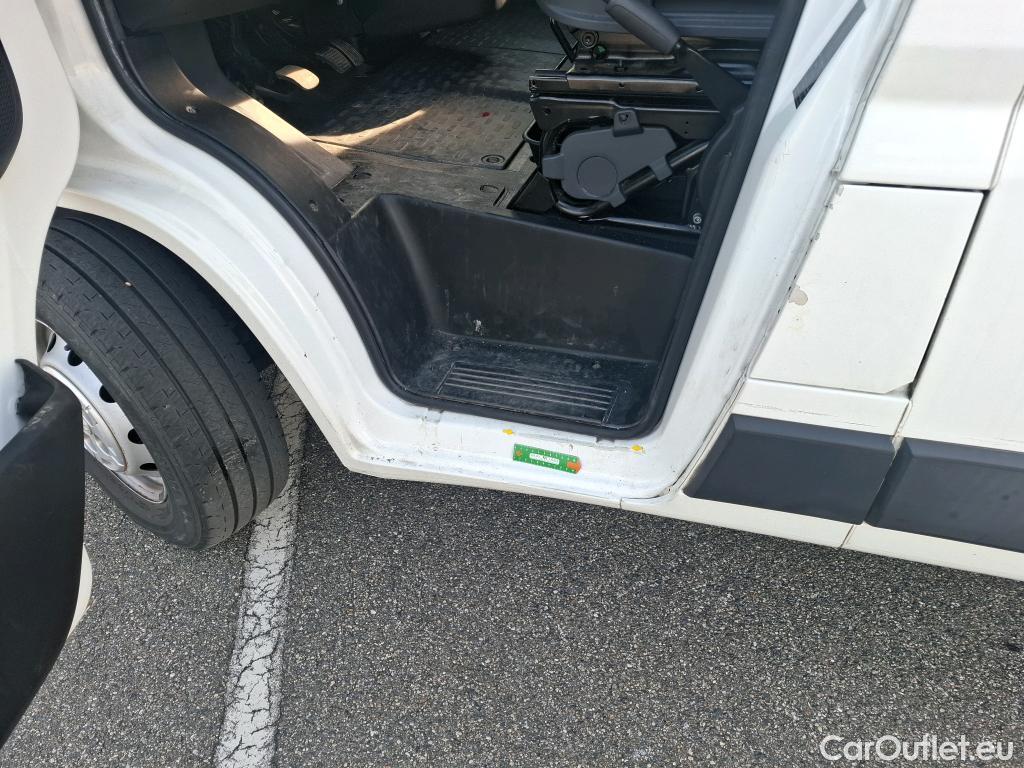  Peugeot  Boxer PEUGEOT  VU 4p Fourgon BLUEHDI 130 PREMIUM PA 333 L2H2 #28