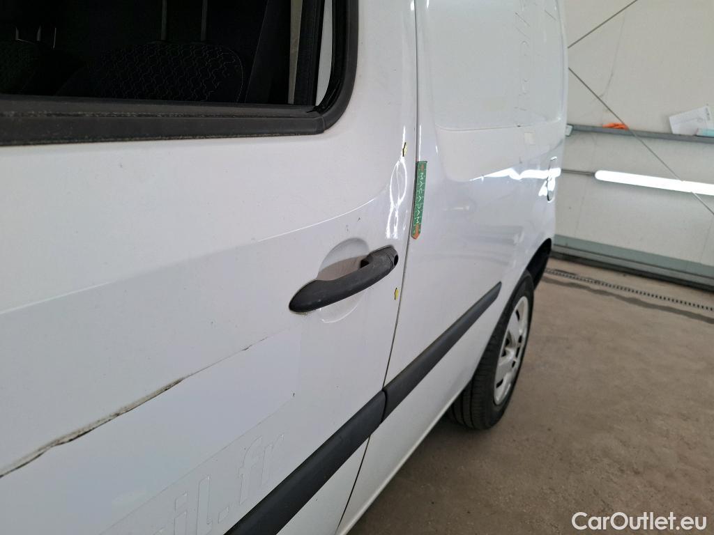  Renault  Kangoo  Express Extra (Série Spéciale) 1.5 dCi 75CV BVM5 E6 #38