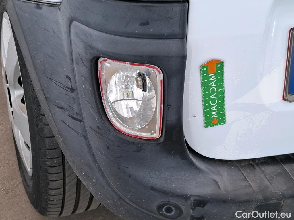  Renault  Kangoo  Express Extra (Série Spéciale) 1.5 dCi 75CV BVM5 E6 #75