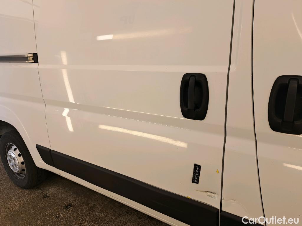  Fiat  Ducato FIAT  / 2014 / 4P / Fourgon tôlé 3.5 M H2 2.3 Multijet 140 Pack Pro Nav #6