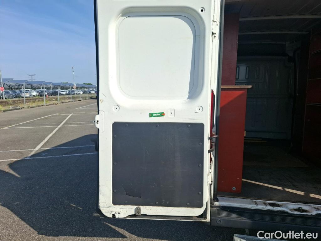 Peugeot  Boxer PEUGEOT  VU 4p Fourgon BLUEHDI 130 PREMIUM PA 333 L2H2 #32