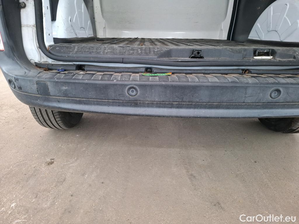  Renault  Kangoo  Express Extra (Série Spéciale) 1.5 dCi 75CV BVM5 E6 #14
