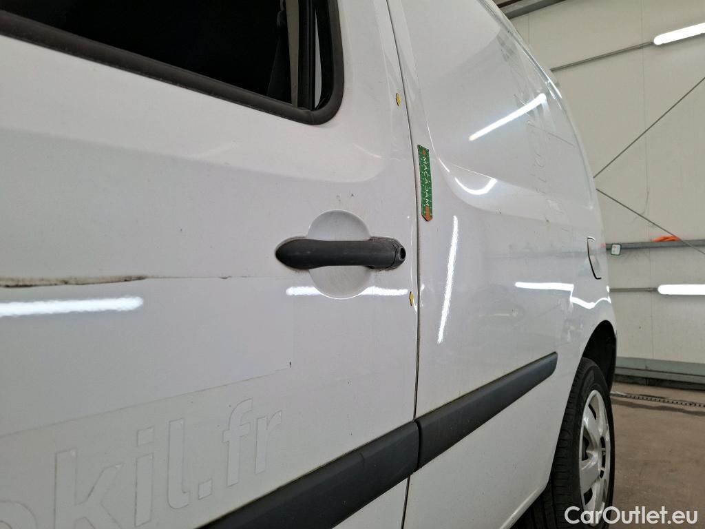  Renault  Kangoo  Express Extra (Série Spéciale) 1.5 dCi 75CV BVM5 E6 #36