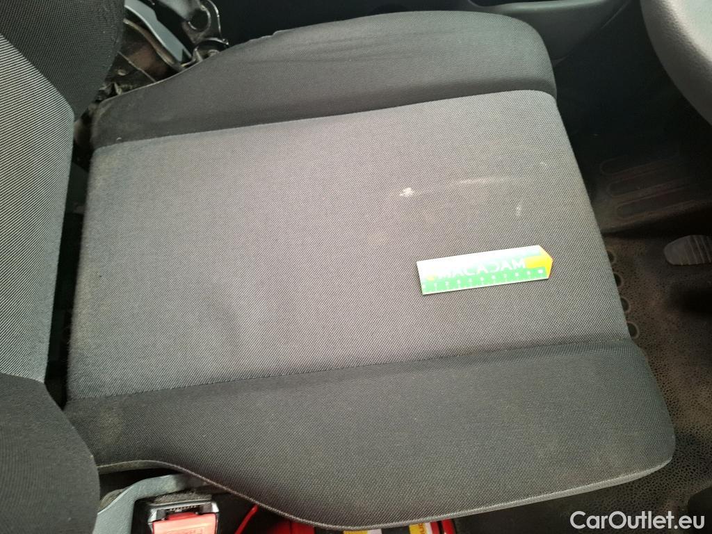  Renault  Master  Fourgon L2H2 3 5 Grand Confort dCi 135CV BVM6 E6dT #35