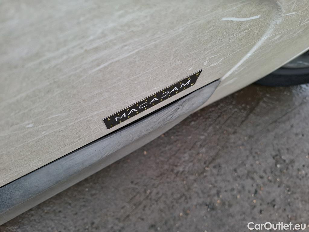  Renault  Master  III Fourgon L2H2 3 5 Grand Confort dCi 130CV BVM6 E6 #60