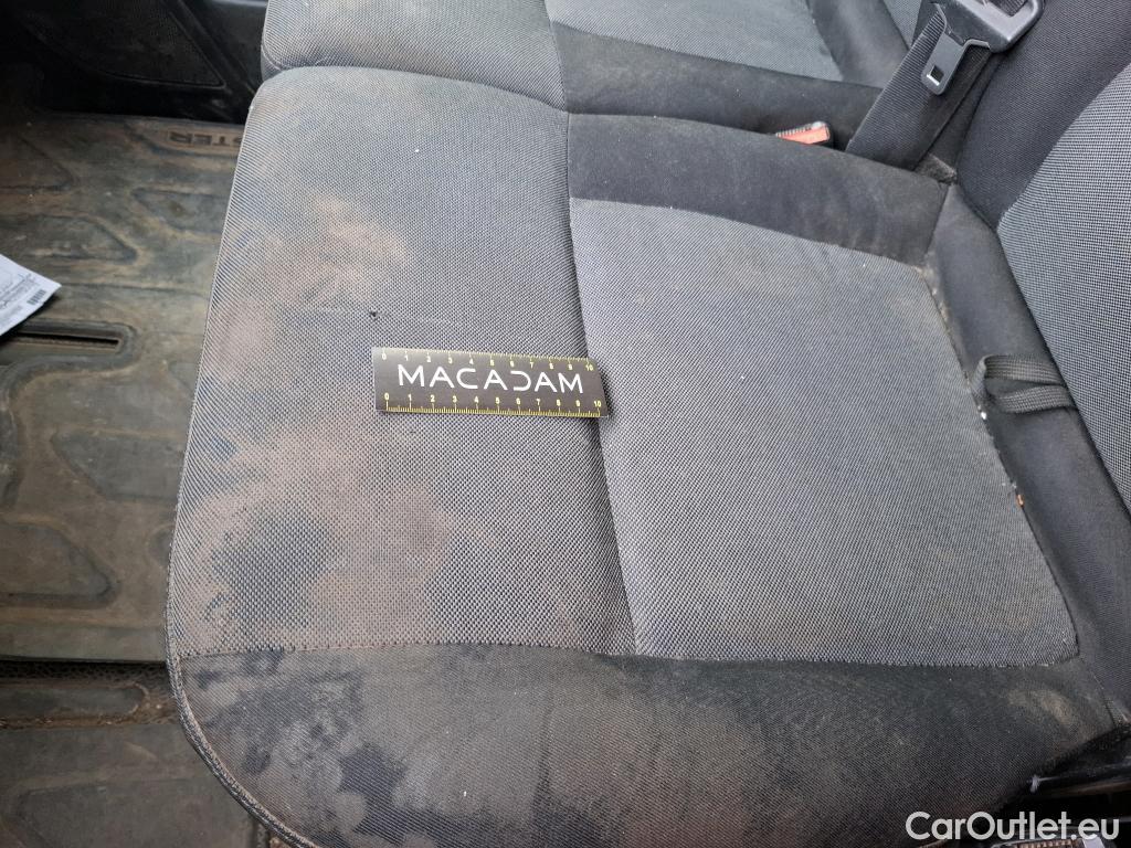  Renault  Master  III Fourgon L2H2 3 5 Grand Confort dCi 130CV BVM6 E6 #69