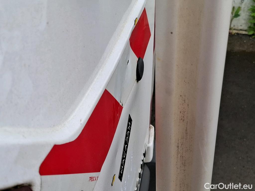  Renault  Master  III Fourgon L2H2 3 5 Grand Confort dCi 130CV BVM6 E6 #10