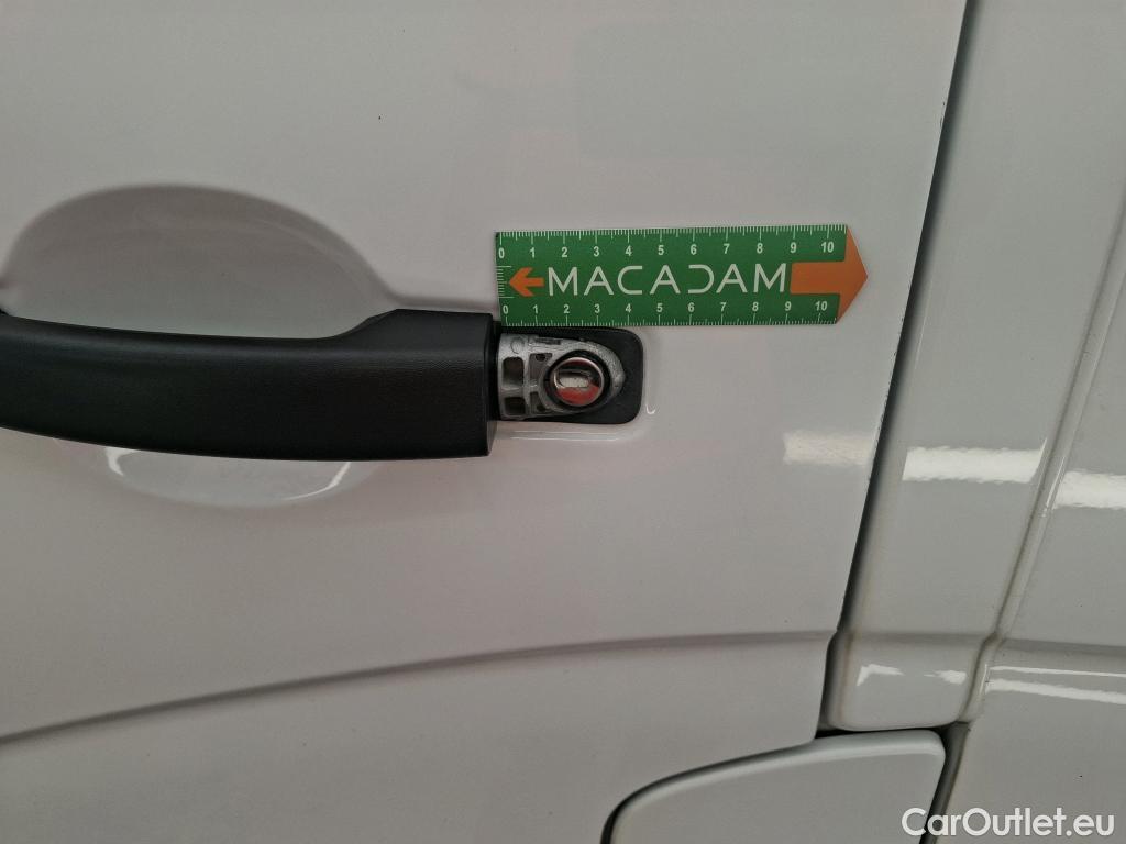  Renault  Master  Fourgon L2H2 3 5 Grand Confort dCi 135CV BVM6 E6dT #9