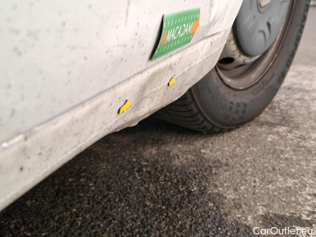  Renault  Master RENAULT  VU 4p Fourgon FG GCf Trac F3500 L2H2 dCi 130 Euro6 #41