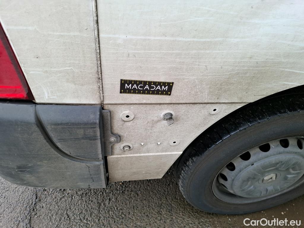  Renault  Master  III Fourgon L2H2 3 5 Grand Confort dCi 130CV BVM6 E6 #61
