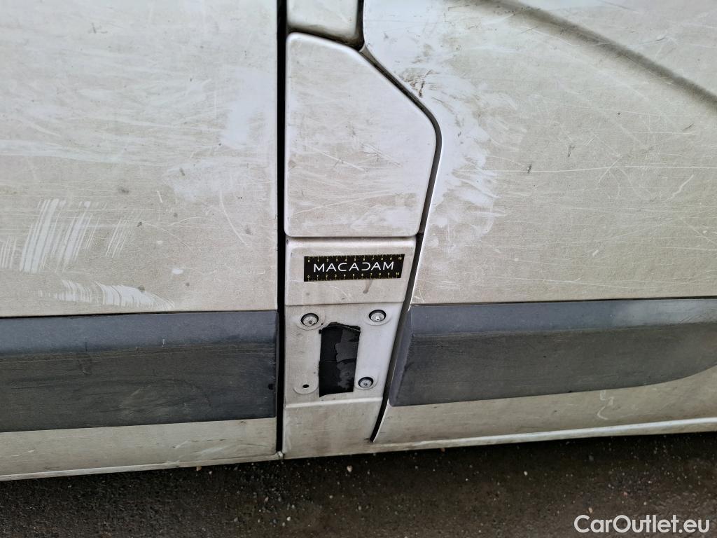  Renault  Master  III Fourgon L2H2 3 5 Grand Confort dCi 130CV BVM6 E6 #71