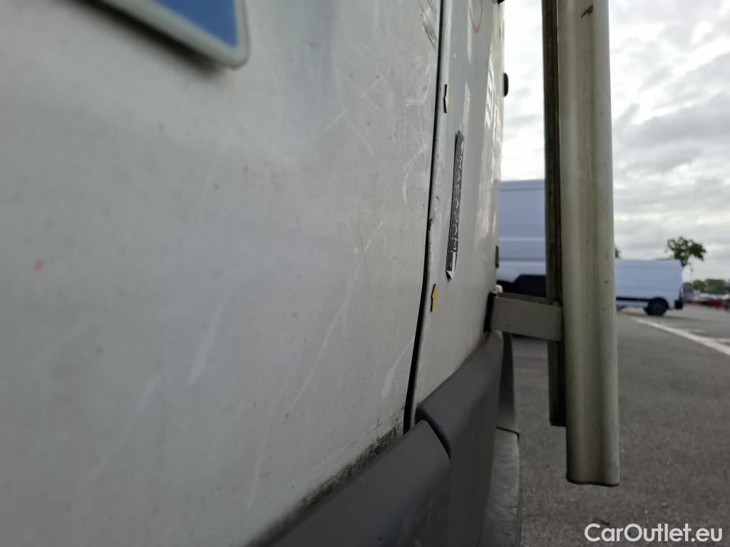  Renault  Master  III Fourgon L2H2 3 5 Grand Confort dCi 130CV BVM6 E6 #15