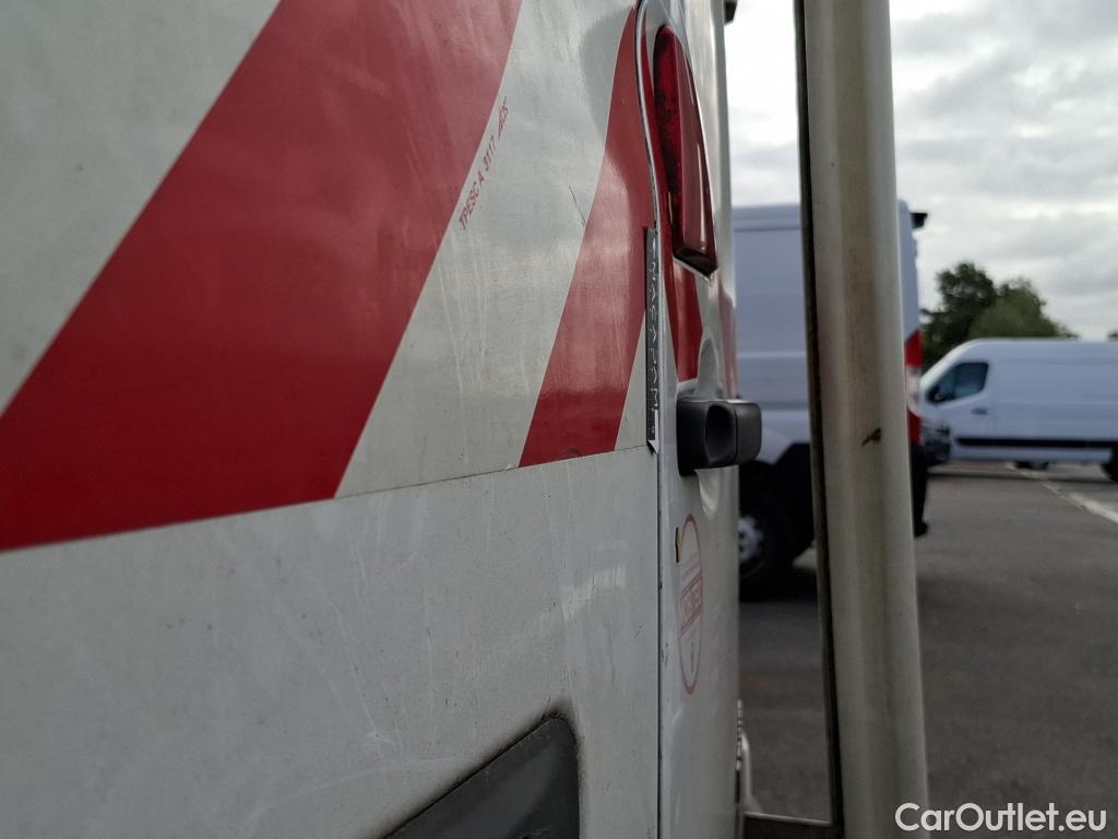  Renault  Master  III Fourgon L2H2 3 5 Grand Confort dCi 130CV BVM6 E6 #11