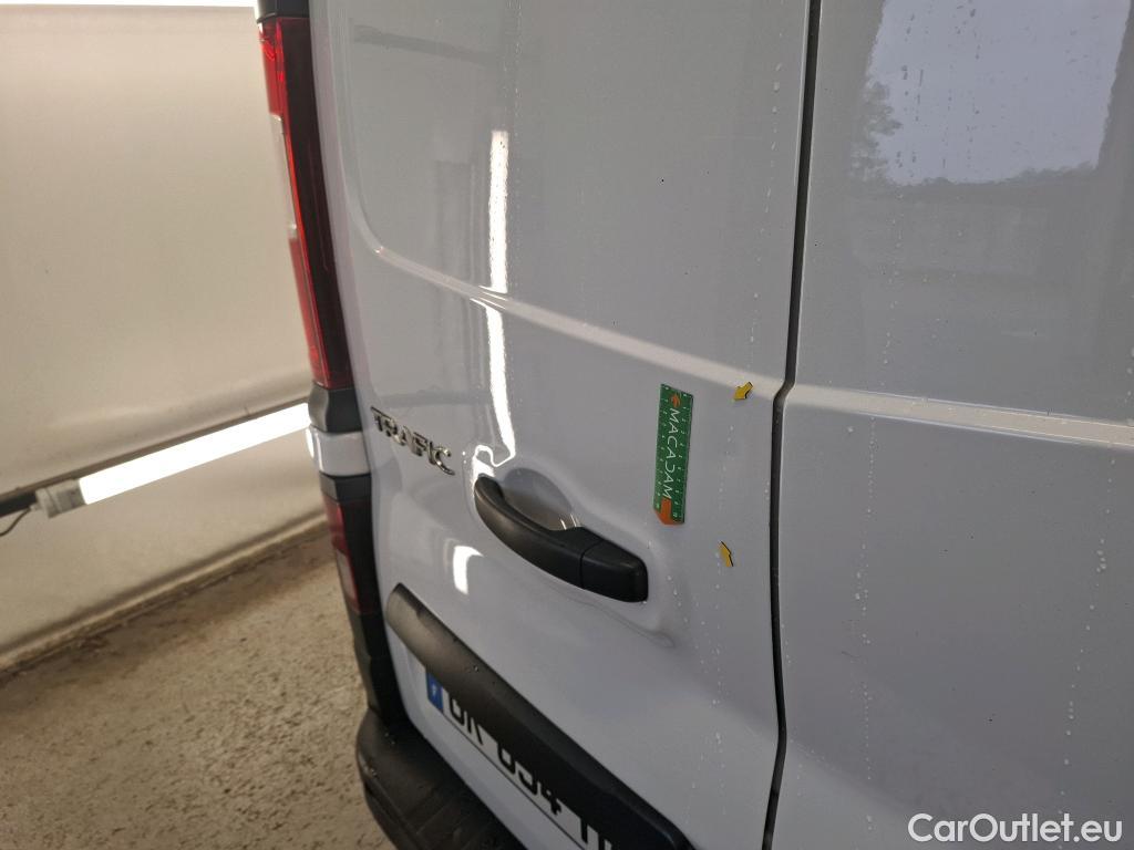  Renault  Trafic  Fourgon L1H1 3T Grand Confort 2.0 dCi 130CV BVM6 E6d #17