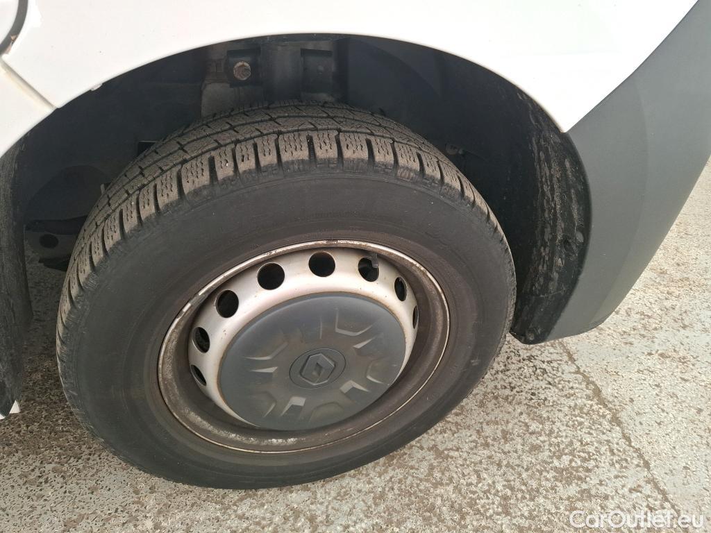  Renault  Master  Fourgon L2H2 3 5 Grand Confort dCi 135CV BVM6 E6dT #11