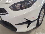  KIA  Cee'd KIA  SW 1.5 T-GDI 160KM 6MT M 5d #40