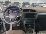  Volkswagen  Tiguan Volkswagen  1.4 TSI eHYBRID 245KM DSG 6 Life 5d #17