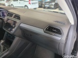 Volkswagen  Tiguan Volkswagen  1.4 TSI eHYBRID 245KM DSG 6 Life 5d #32
