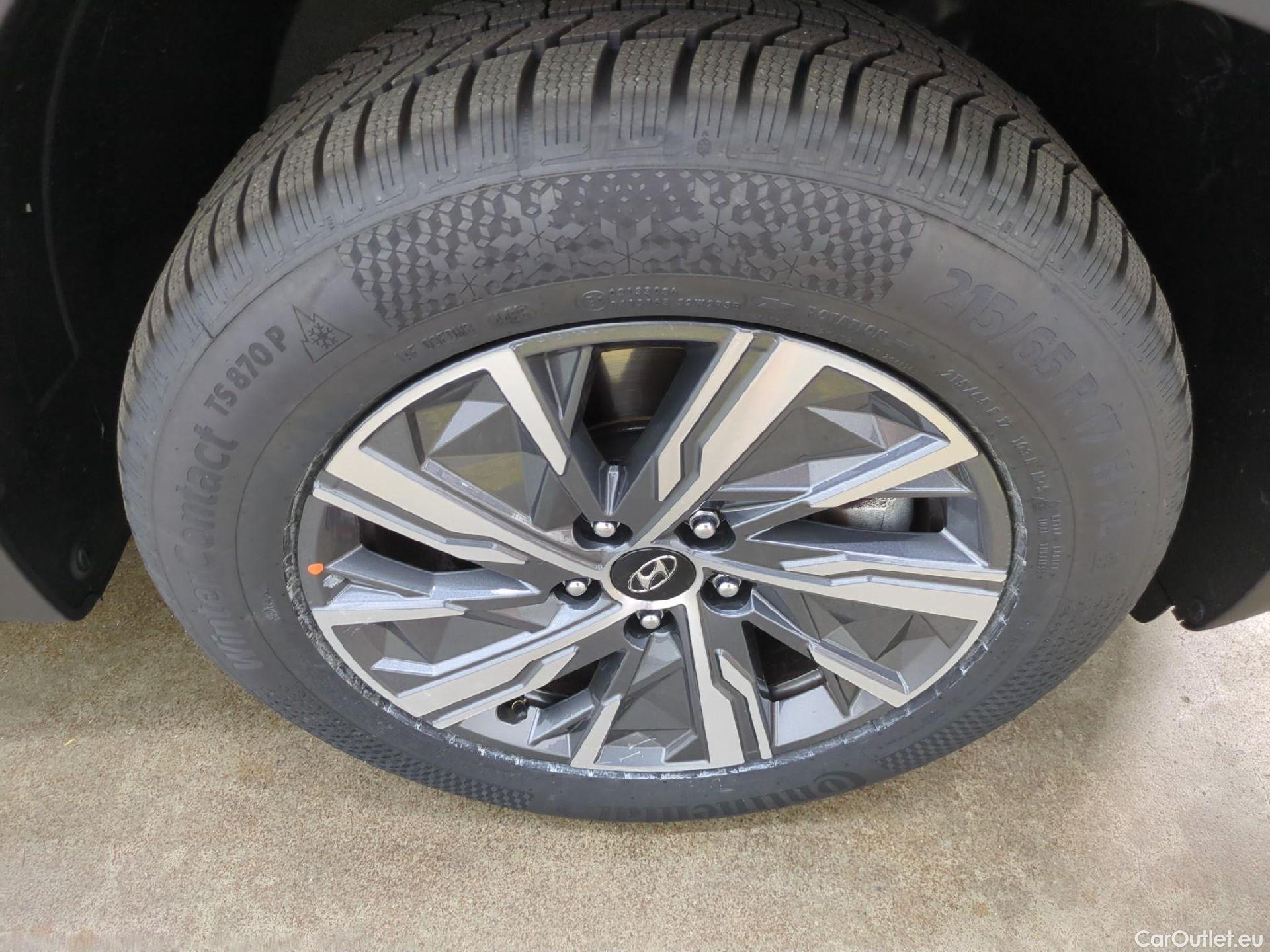 Hyundai  Tucson  Creative Hybrid 2WD 1.6 T-GDI 230CV BVA6 E6d #1