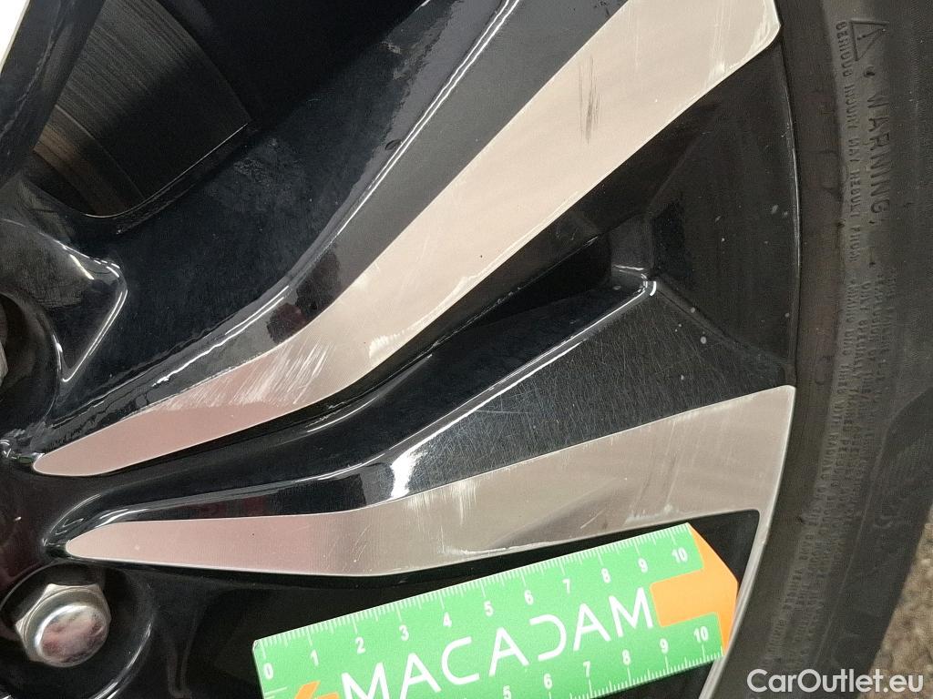  Honda  Civic HONDA  / 2022 / 5P / Berline 2.0 i-MMD Executive #27