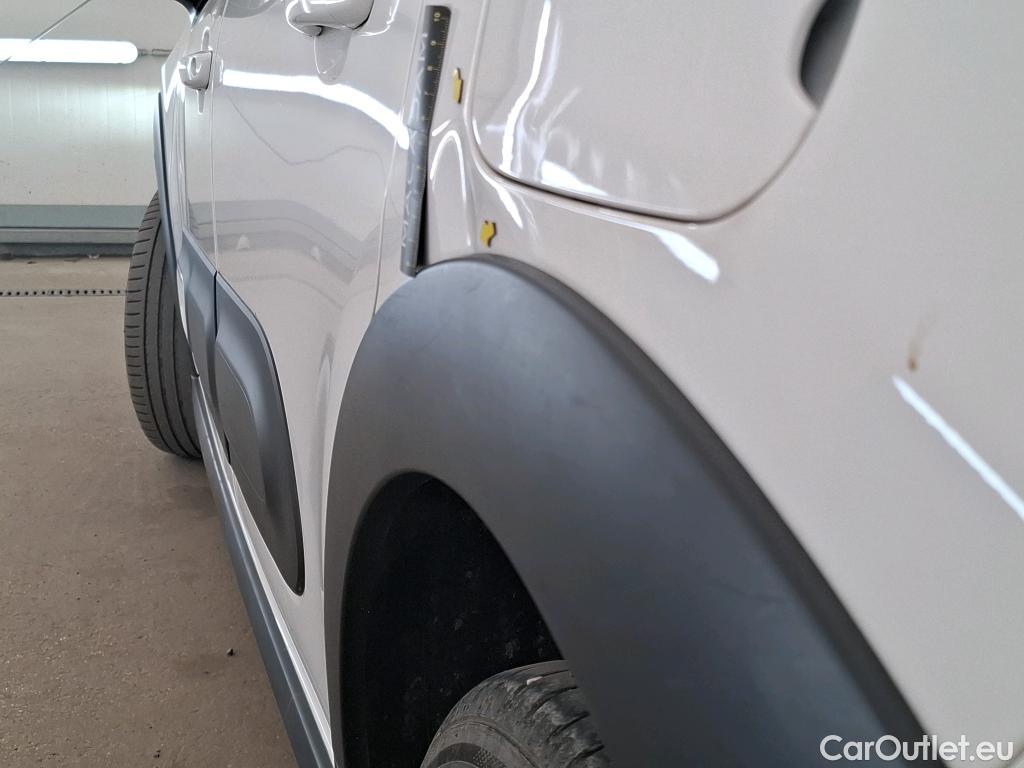  Citroen  C3 CITROEN  / 2020 / 5P / Berline PureTech 110 S&S BVM6 Shine Business #2