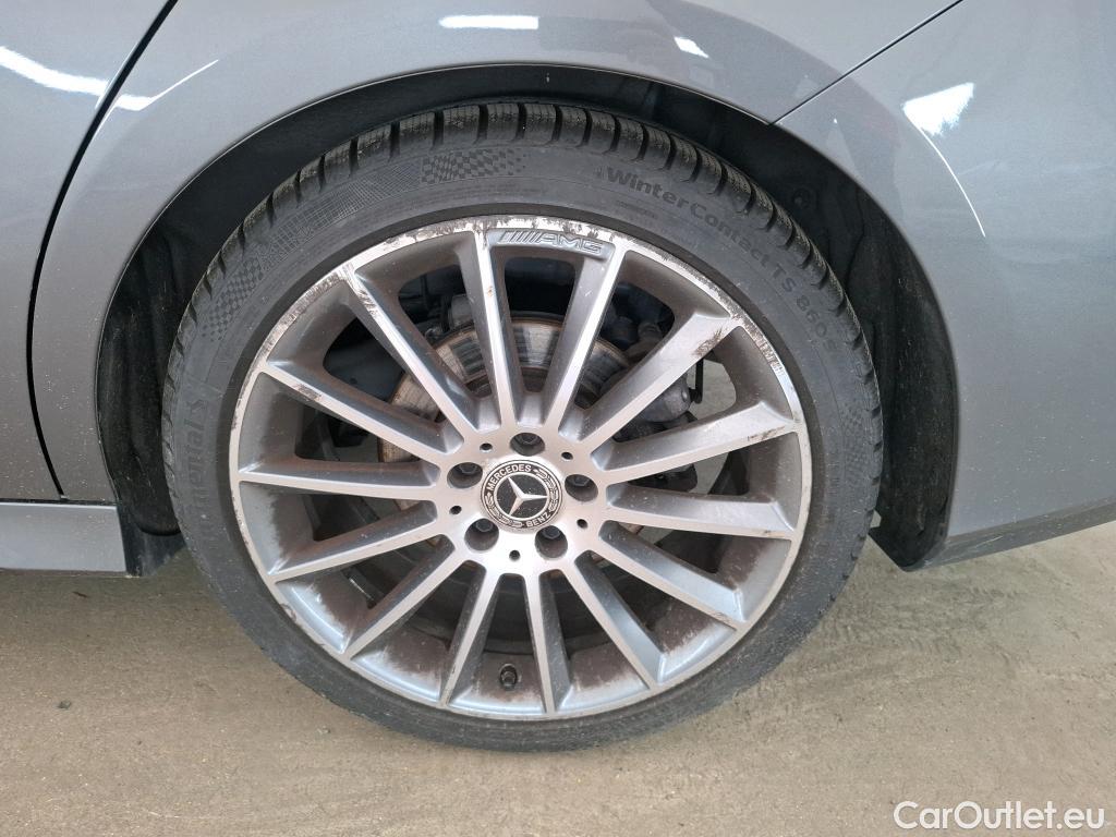  Mercedes  CLA-Klasse MERCEDES-BENZ CLA Coupe / 2019 / 4P / Coupé CLA 200 AMG Line BA7 #47