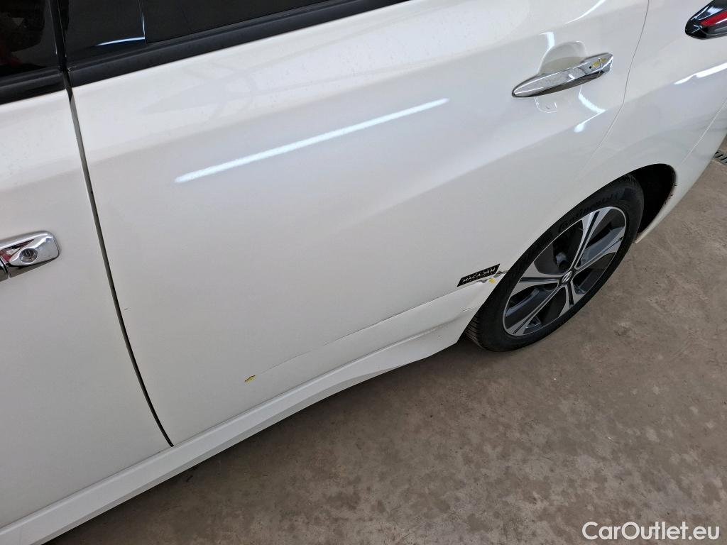  Nissan  Leaf NISSAN  / 2017 / 5P / Berline 62 kWh 217ch Business+ #1