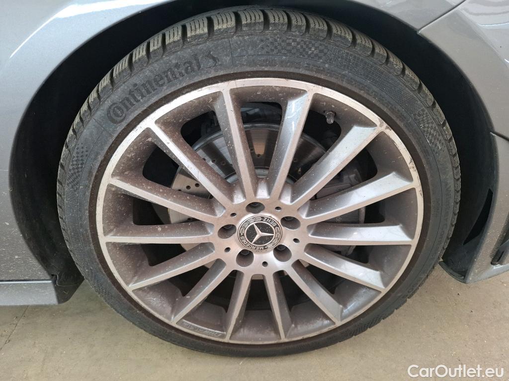  Mercedes  CLA-Klasse MERCEDES-BENZ CLA Coupe / 2019 / 4P / Coupé CLA 200 AMG Line BA7 #31