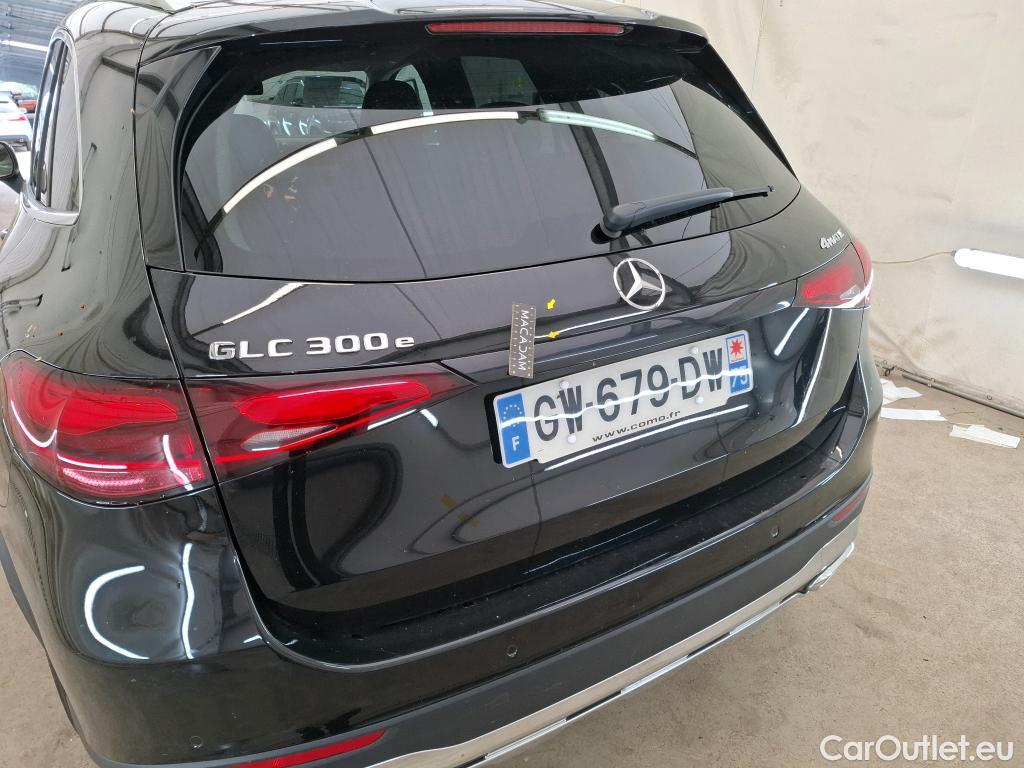 Mercedes  GLC MERCEDES-BENZ  / 2022 / 5P / SUV  300 e Business Line 4MATIC #25