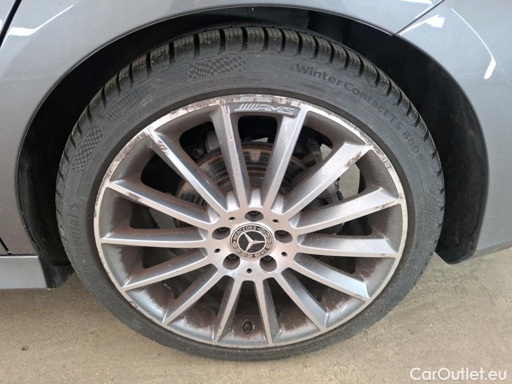  Mercedes  CLA-Klasse MERCEDES-BENZ CLA Coupe / 2019 / 4P / Coupé CLA 200 AMG Line BA7 #19