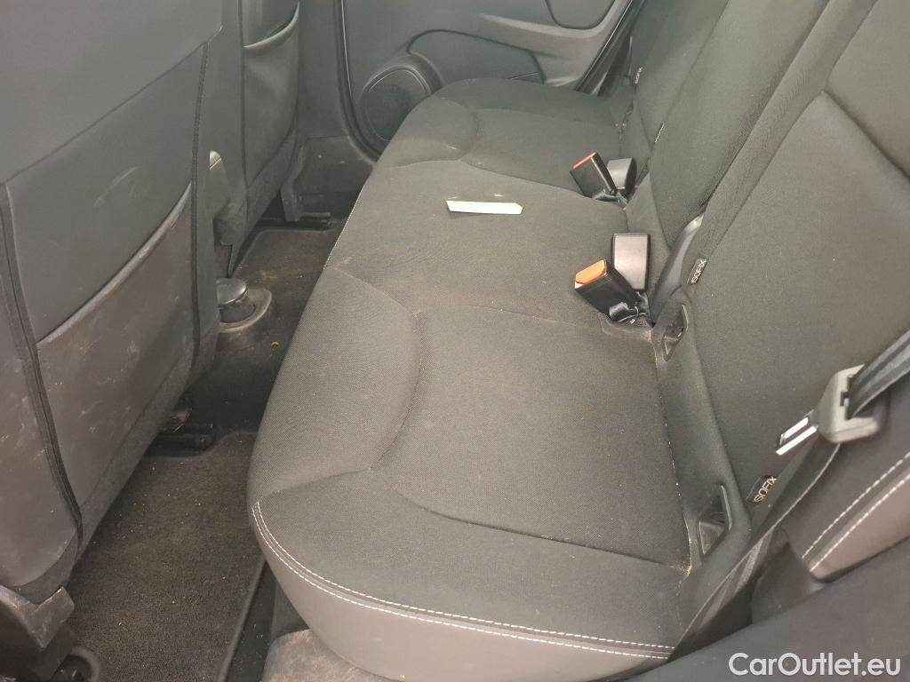  Renault  Clio  IV Business 0.9 TCe 90CV BVM5 E6 #42