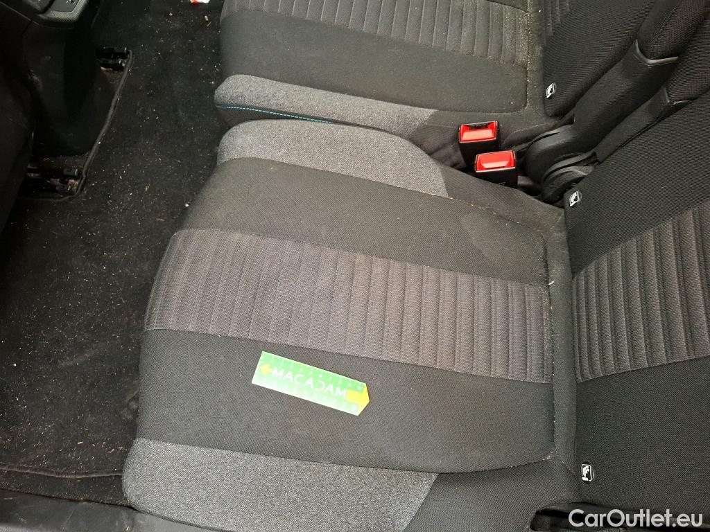  Peugeot  5008  Active Pack 1.2 PureTech 130CV BVA8 7 Sieges E6d #20