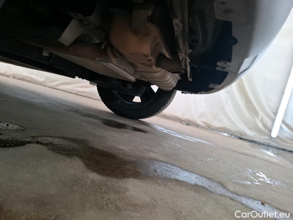  Renault  Captur  II Business 1.6 E-TECH Hybrid 145CV BVA6 E6d #31