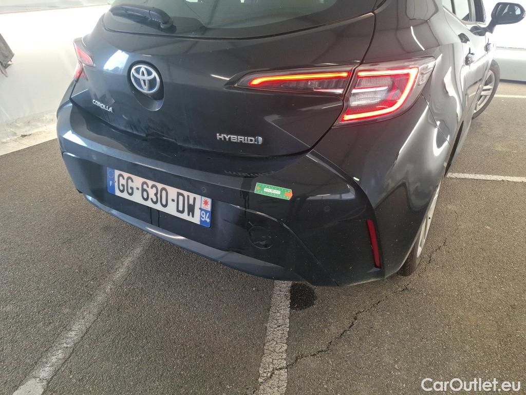  Toyota  Corolla TOYOTA  / 2018 / 5P / Berline Hybride 122h Dynamic Business Beyond Zer #29