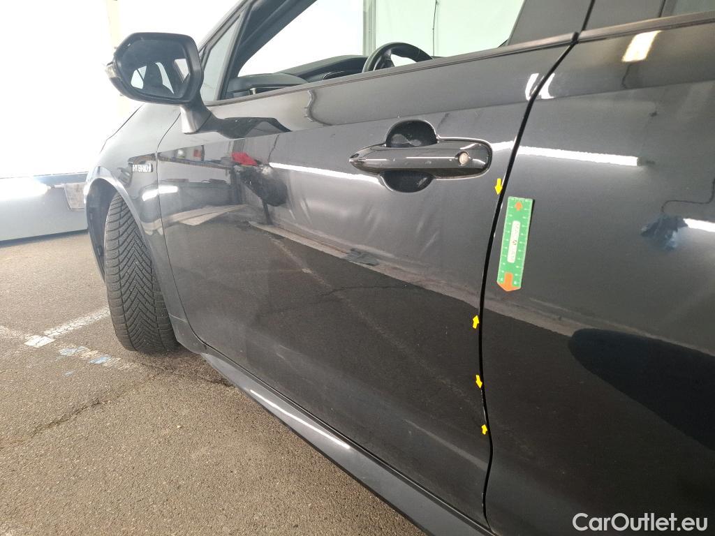  Toyota  Corolla TOYOTA  / 2018 / 5P / Berline Hybride 122h Dynamic Business Beyond Zer #26