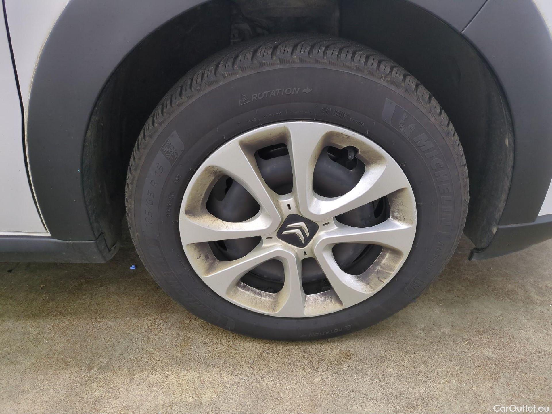  Citroen  C3  Société Feel 1.5 BlueHDI 100CV BVM6 E6d #14