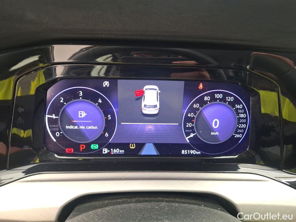  Volkswagen  Golf  VOLKSWAGEN / 2020 / 5P / Berline 2.0 TDI SCR 150 DSG7 Life Busi 1st #51