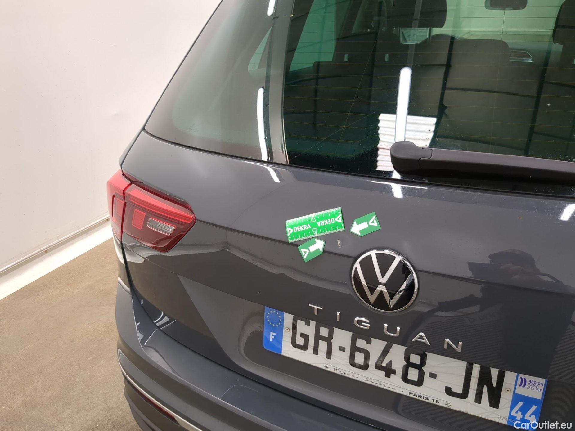  Volkswagen  Tiguan VOLKSWAGEN  / 2020 / 5P / SUV 2.0 TDI 150 DSG7 LIFE PLUS #8
