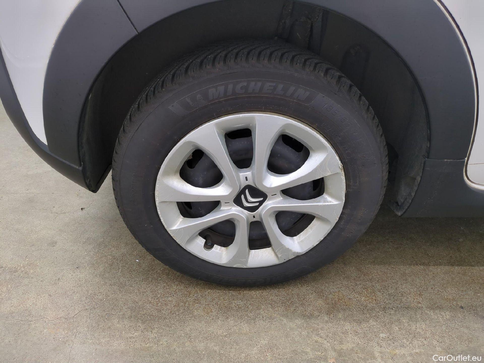  Citroen  C3  Société Feel 1.5 BlueHDI 100CV BVM6 E6d #13