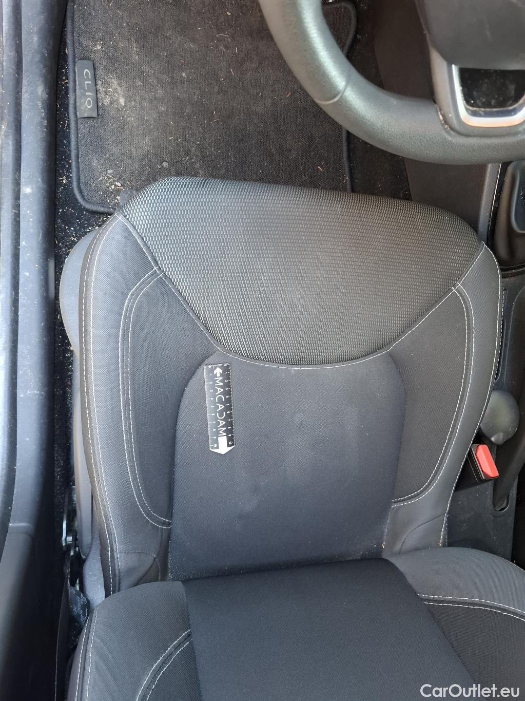  Renault  Clio  IV Air MediaNav 1.5 dCi 75CV BVM5 E6 #35