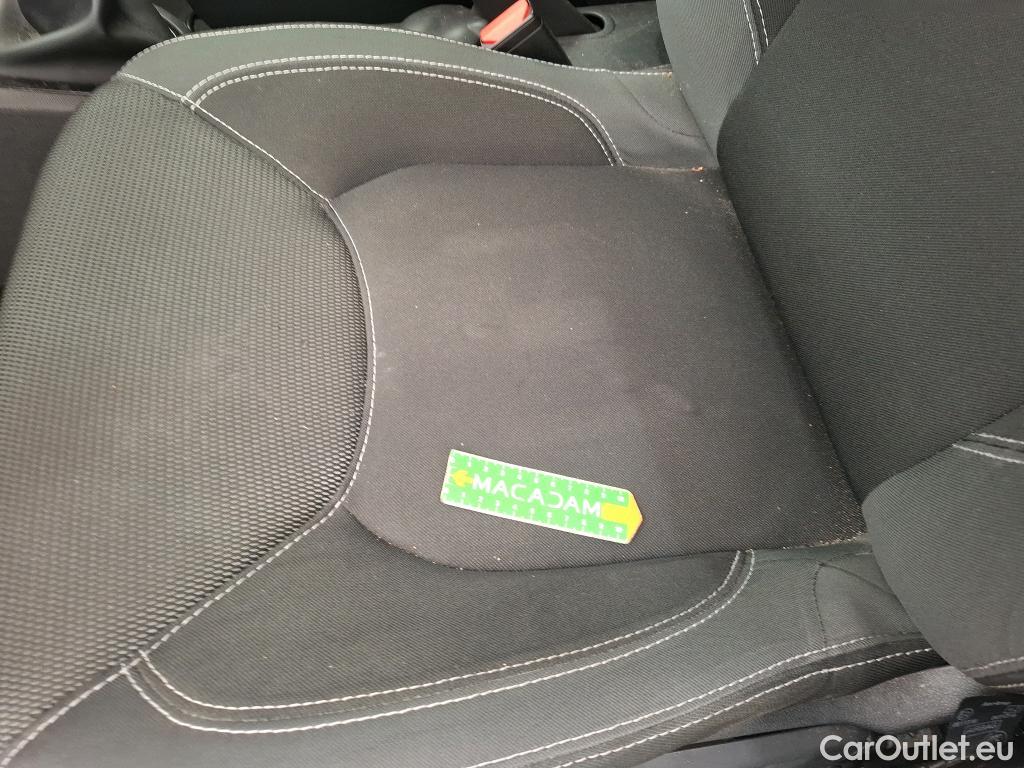  Renault  Clio  IV Air MediaNav 1.5 dCi 75CV BVM5 E6 #50