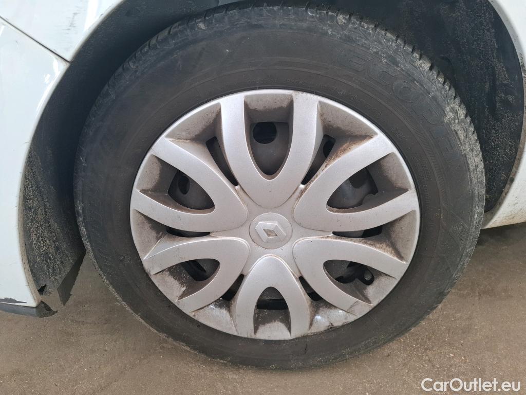 Renault  Clio  IV Air MediaNav 1.5 dCi 75CV BVM5 E6 #40