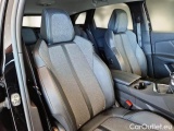  Peugeot  3008 PEUGEOT  / 2020 / 5P / SUV BLUEHDI 130 SeS ALLURE #13
