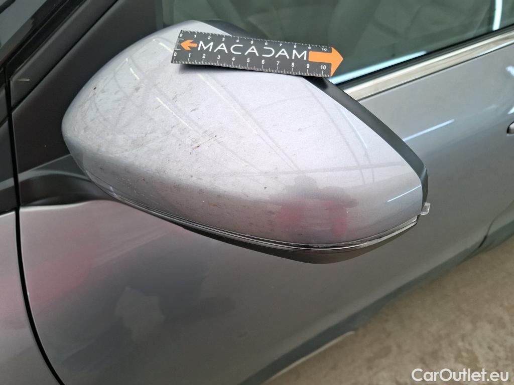  Citroen  C5 Aircross CITROEN  / 2018 / 5P / SUV Hybride rechargeable 225 e-EAT8 Shine #6