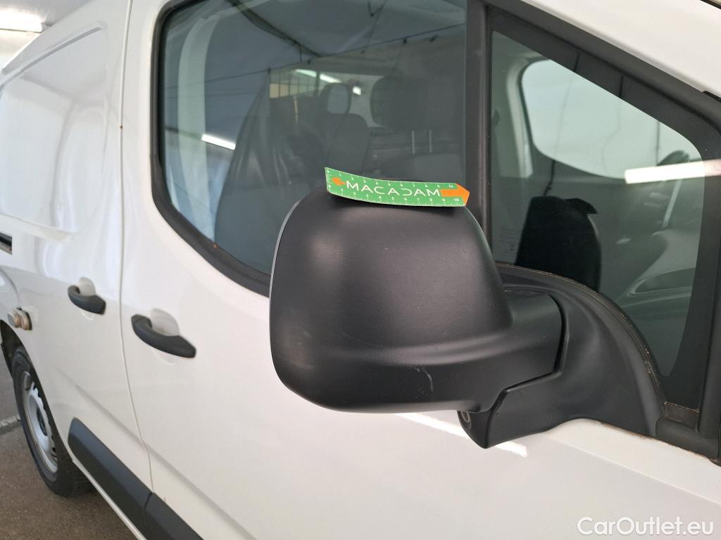  Citroen  Berlingo  Fourgon Worker M 1000 1.2 PureTech 130CV BVA8 E6d #31
