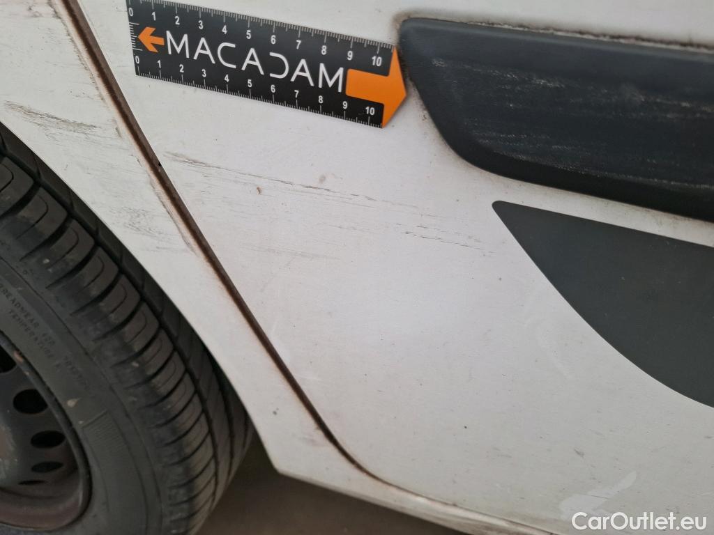  Renault  Kangoo  Express Extra (Série Spéciale) 1.5 dCi 90CV BVM5 E6 #58
