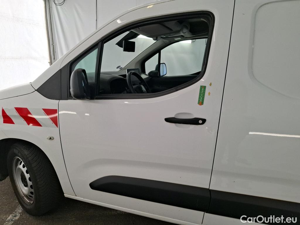  Citroen  Berlingo  Fourgon Worker M 1000 1.2 PureTech 130CV BVA8 E6d #6
